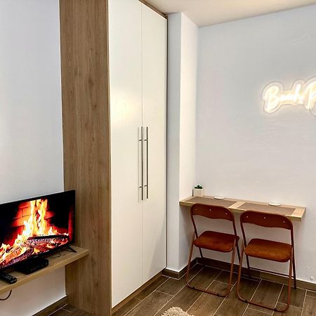 K&T Boulevard Studio Saranda Dış mekan fotoğraf